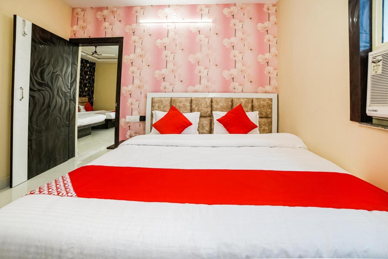 Oyo 41923 Prema Kunj Resort Jhānsi Buitenkant foto